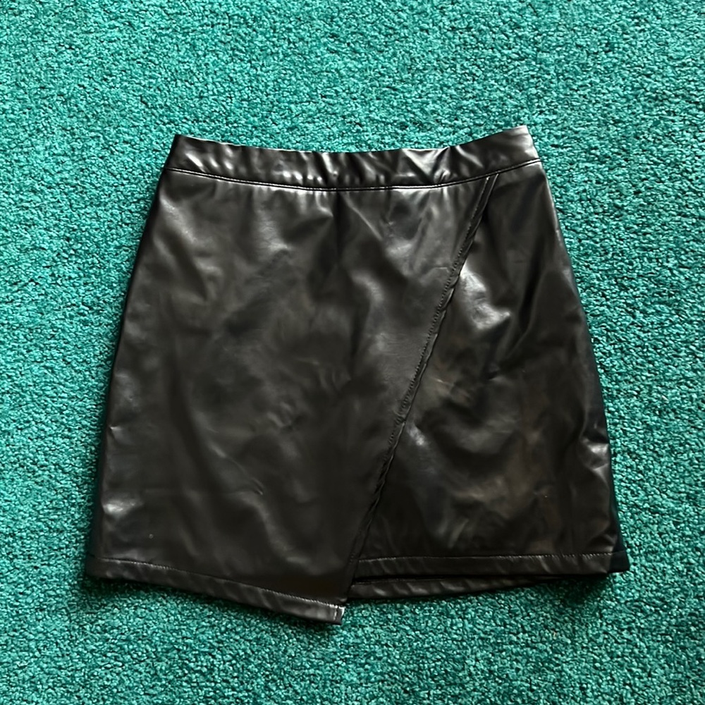 Women’s Black SHEIN Skirt